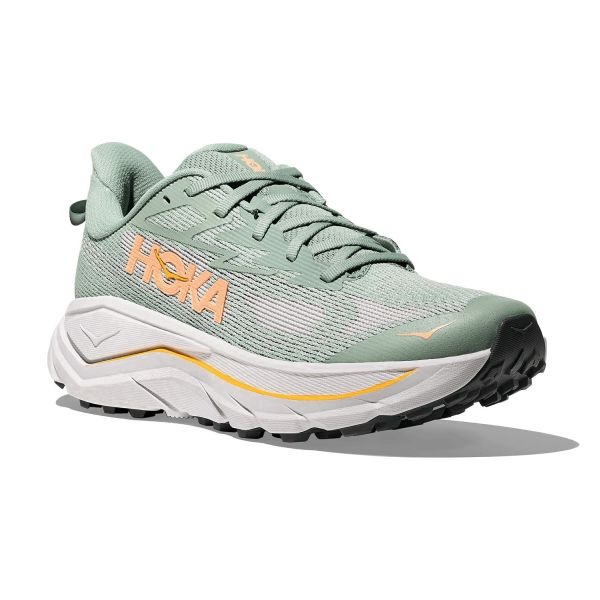W Hoka Challenger 8